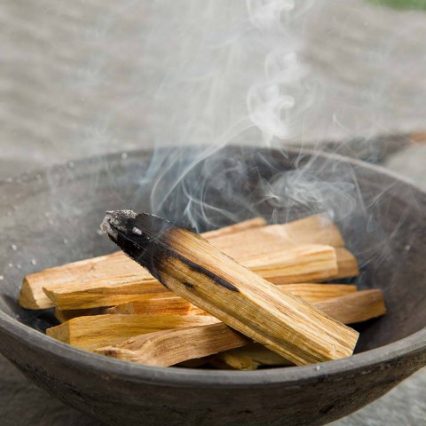 Žaliojo medžio Palo Santo lazdelės smilkymui, 25g, 3-5 lazdelės