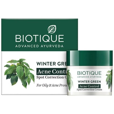 Raminantis kremas spuoguotai odai su žiemkenčių aliejaus ekstraktu Winter Green BIO, Biotique, 15g