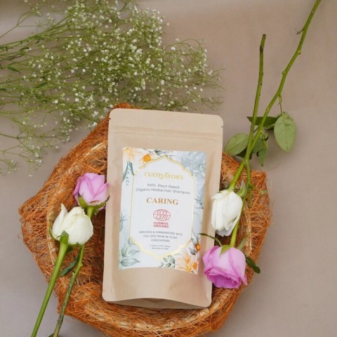 Saugantis augalinis plaukų šampūnas milteliais Caring, Cultivator's, 250g