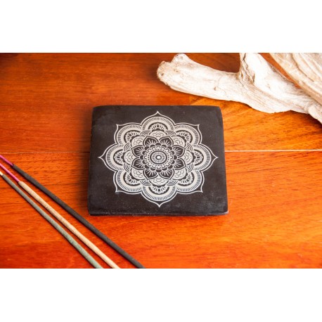 Akmeninis smilkalų laikiklis "Mandala", juodas 10x10cm Akmeninis smilkalų laikiklis "Mandala", juodas 10x10cm